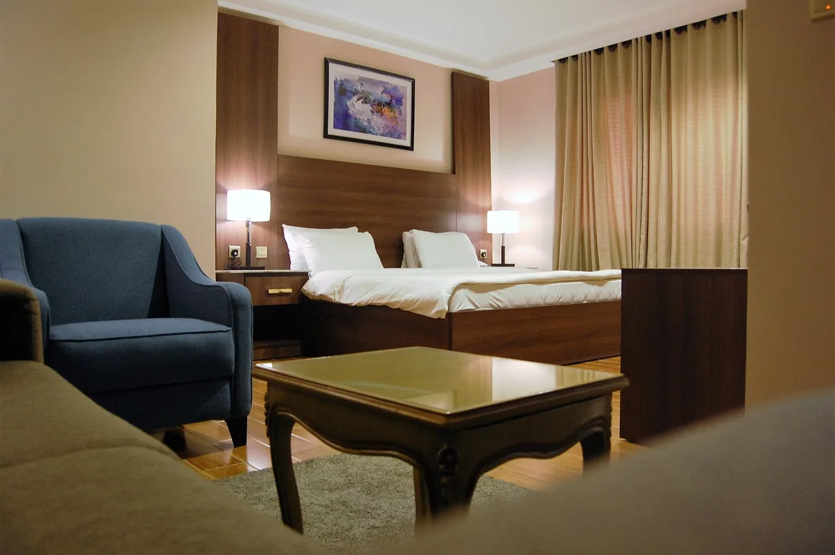R & K Guest Palace photo 2