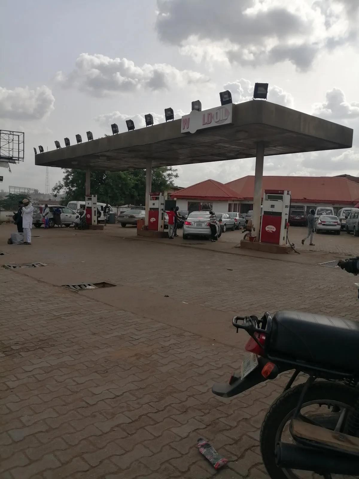 World Oil House — photo