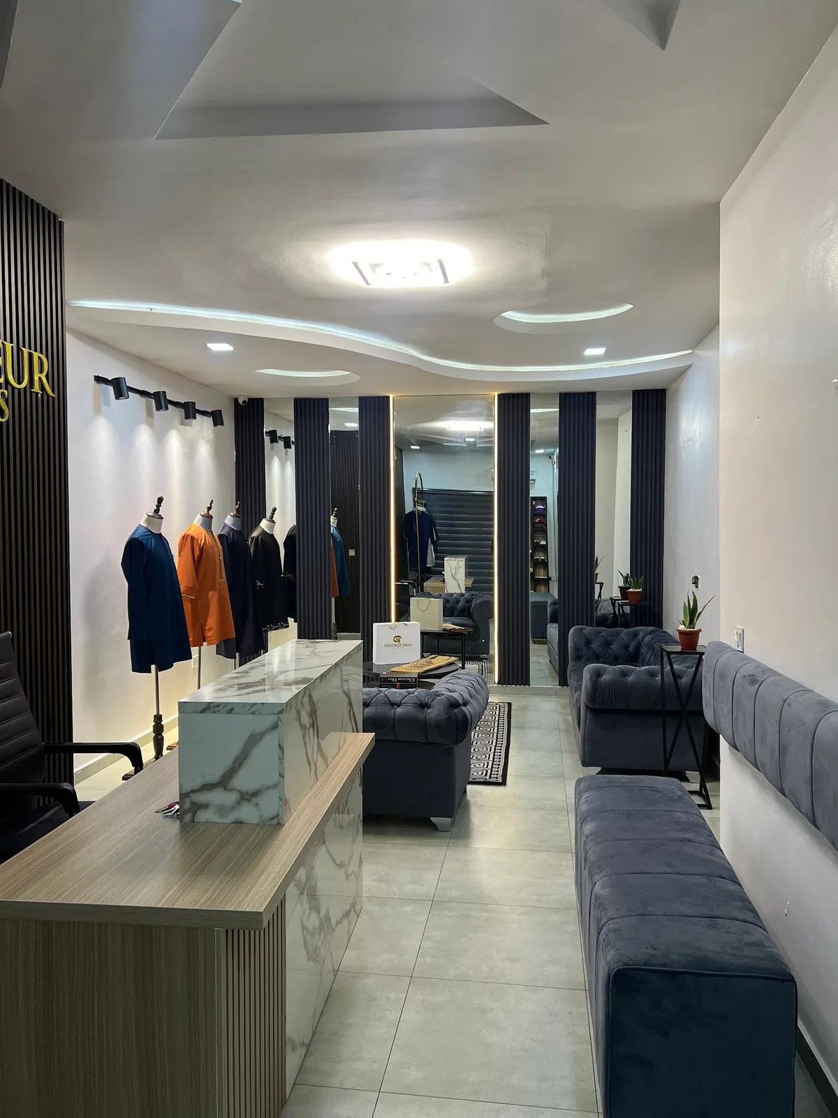 GRANDEUR Tailors — photo