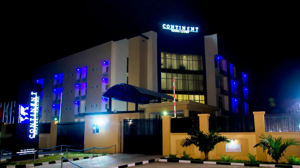 Continent Hotel - Akure, Nigeria — photo