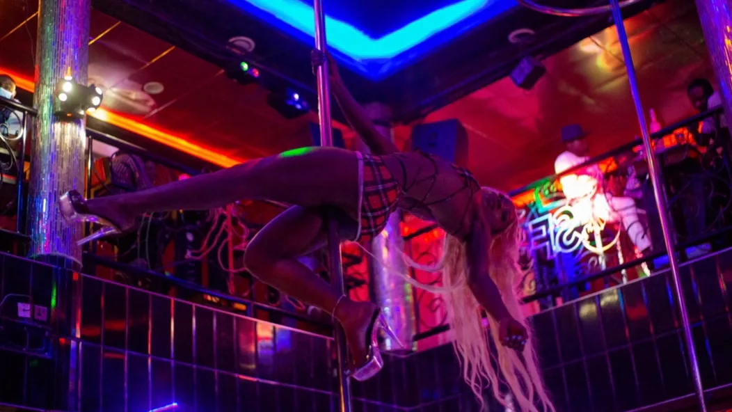 Silverfox - Luxury Adult Entertainment Club — photo