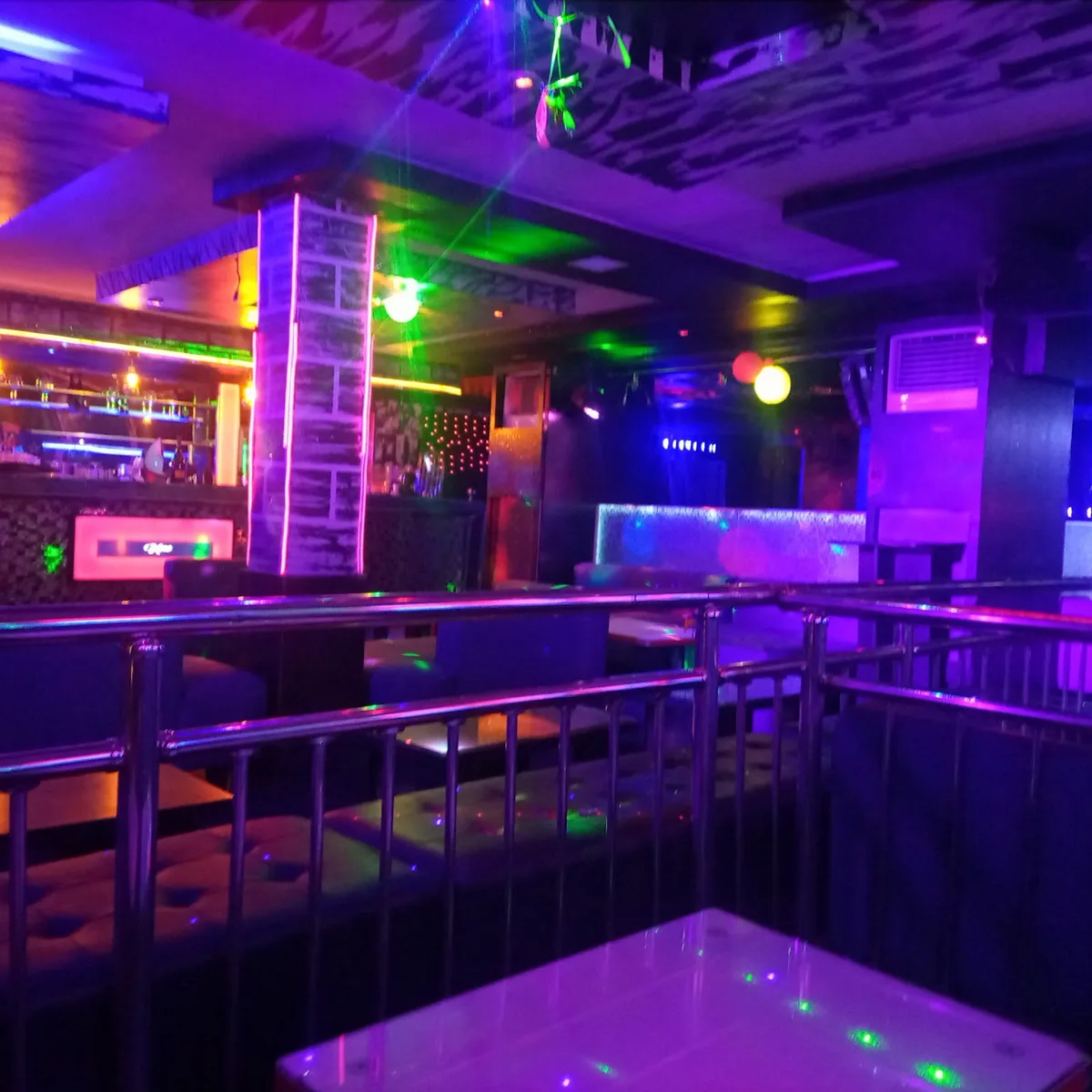 Club Uno — photo