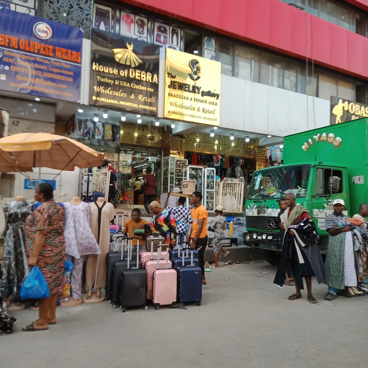 Market — photo