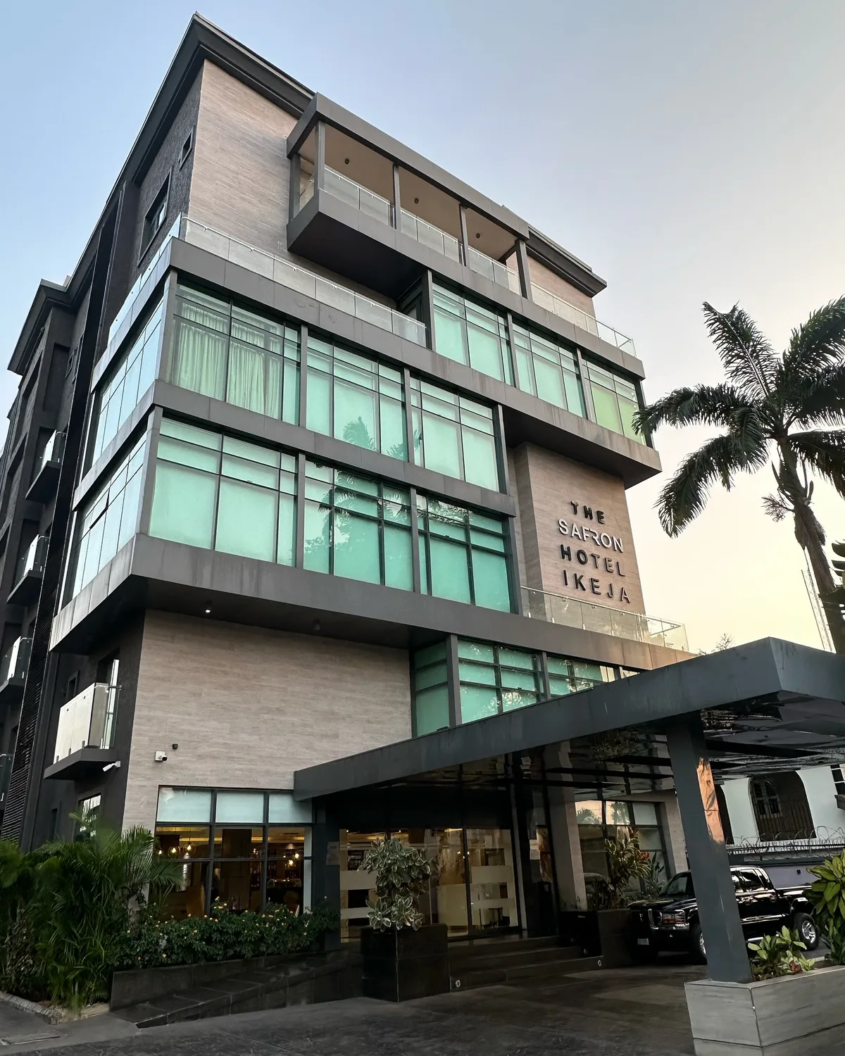 The Safron Hotel Ikeja — photo