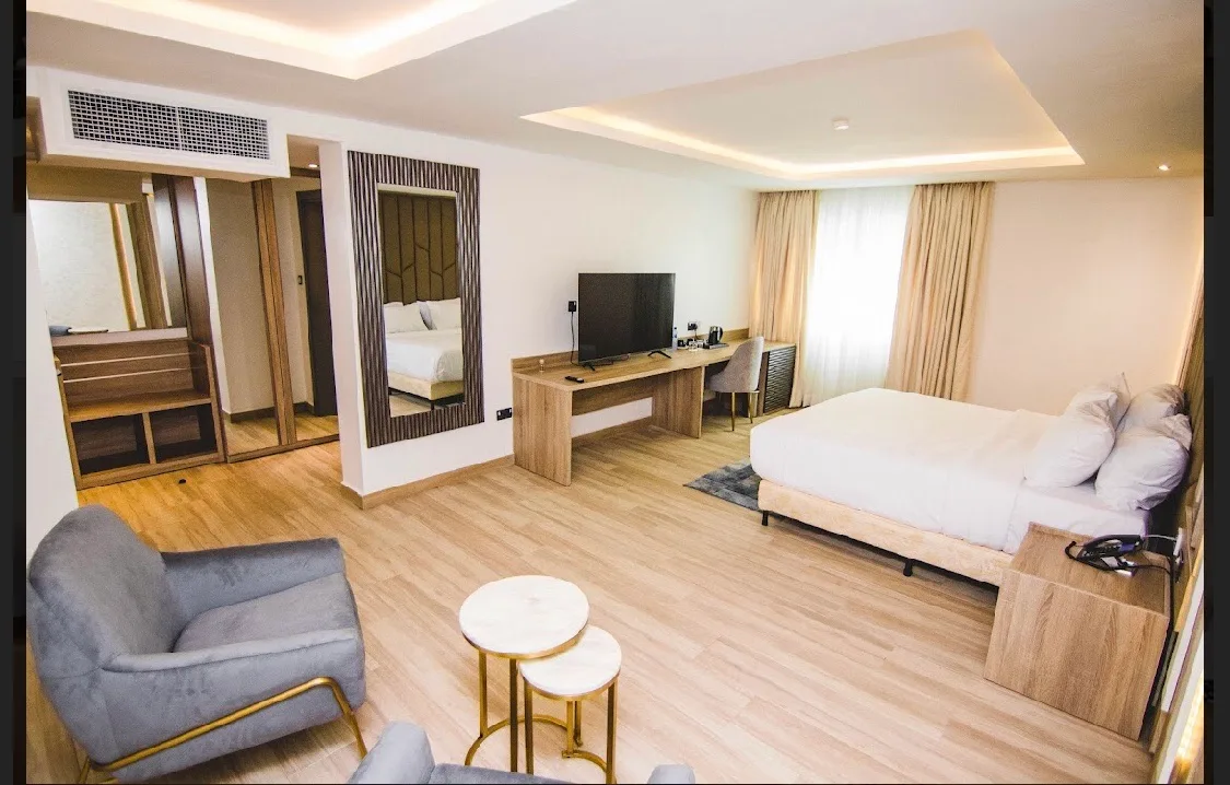 The Safron Hotel Ikeja photo 2