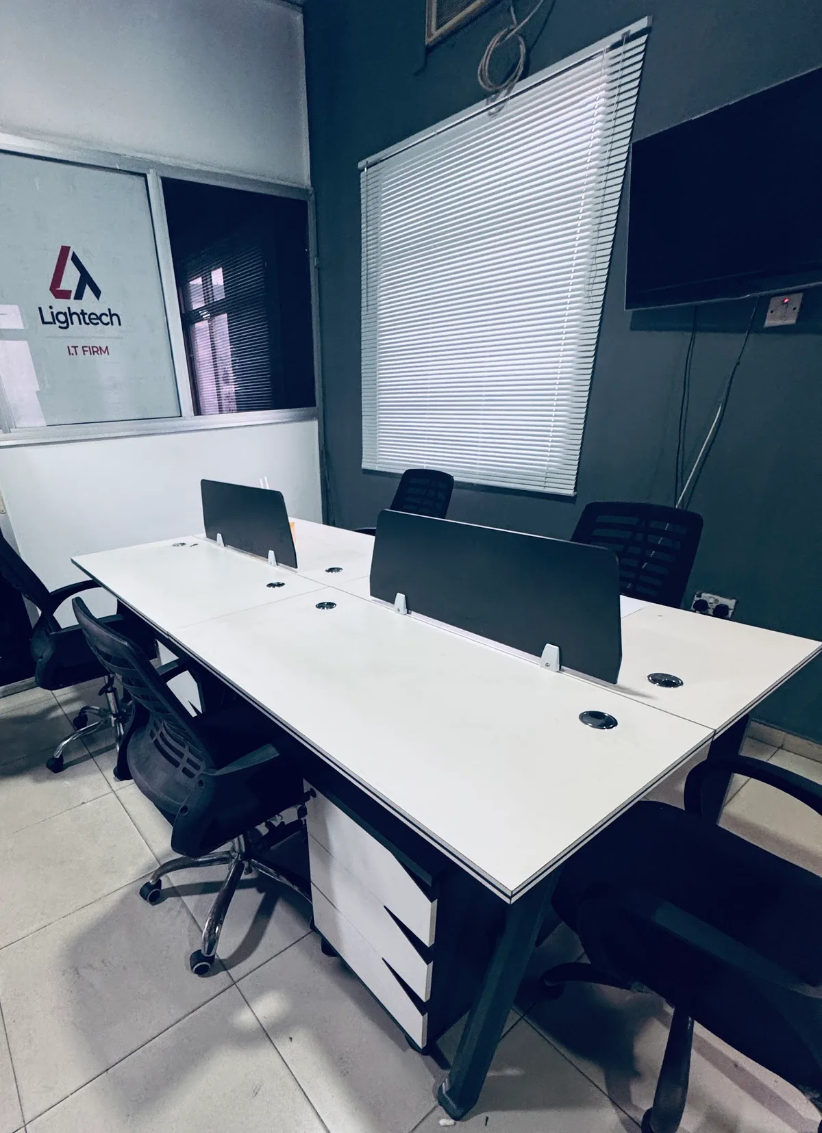 Lightech — photo