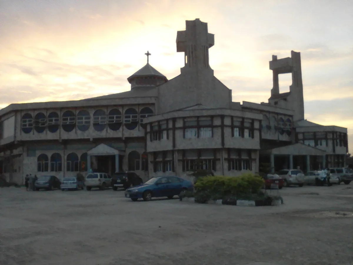 Holy Cross Catholic Church — photo