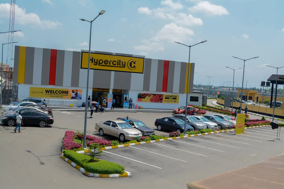 HyperCITY Eastern Bypass — photo