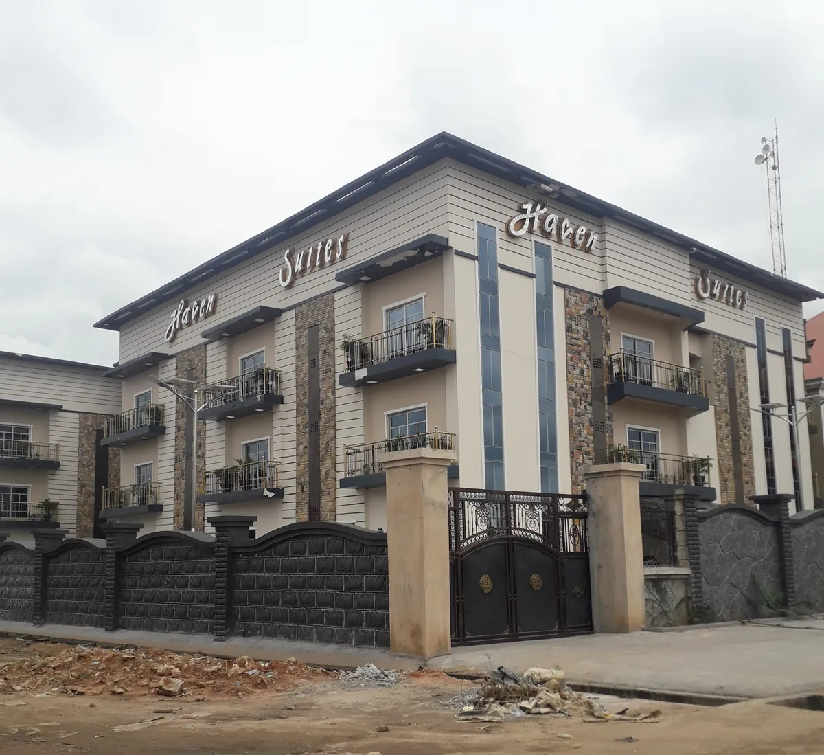Haven Suites, World Bank Owerri — photo