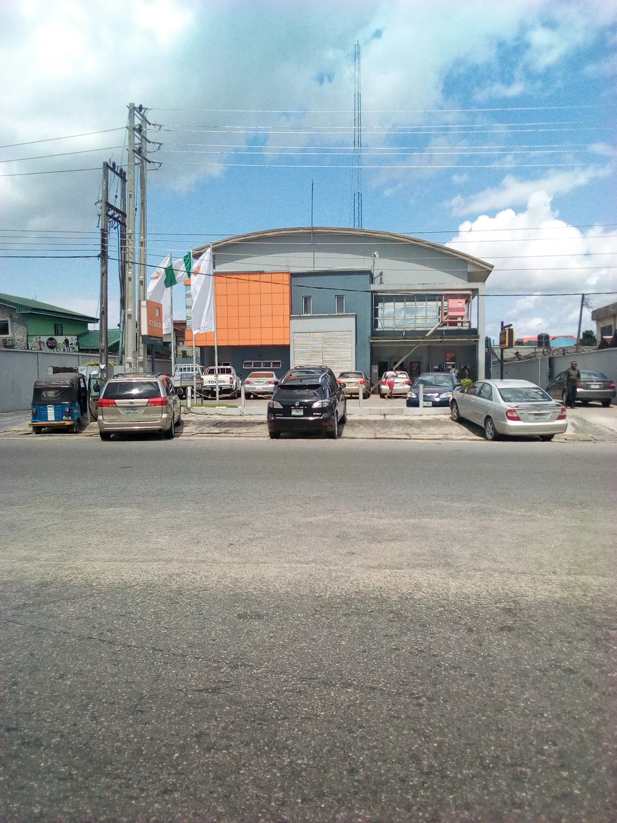 Guaranty Trust Bank PLC, Wado City — photo