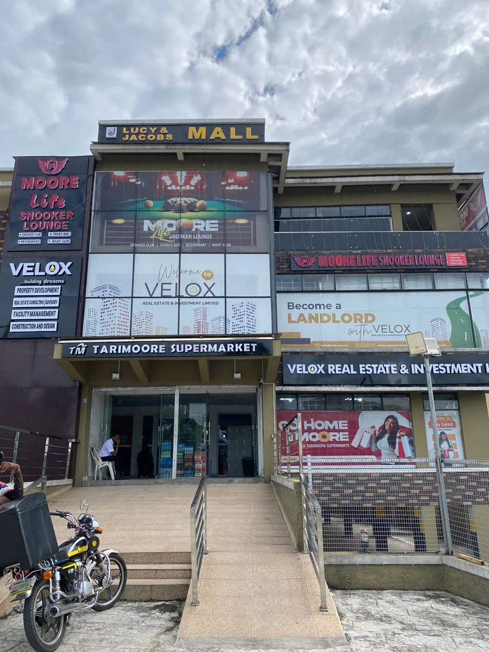 VELOX REAL ESTATE AND INVESTMENT LIMITED photo 3