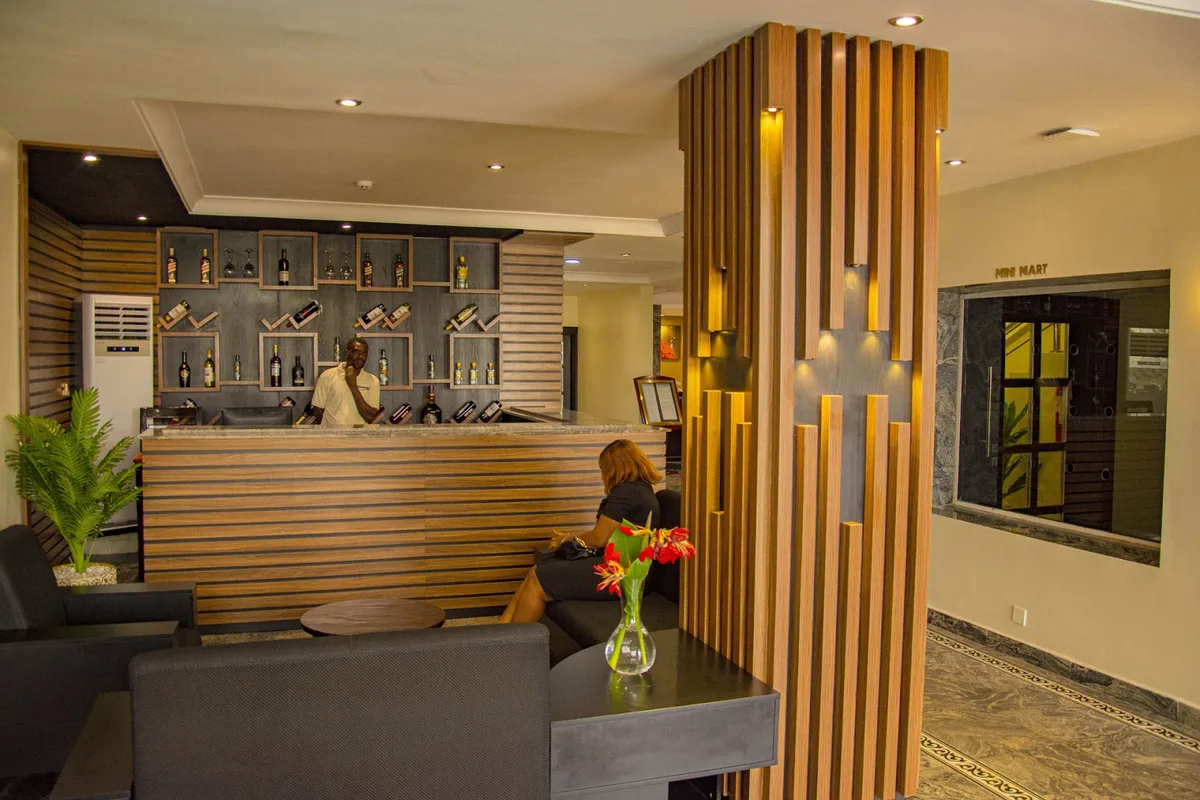 Sparklyn Hotels & Suites photo 4