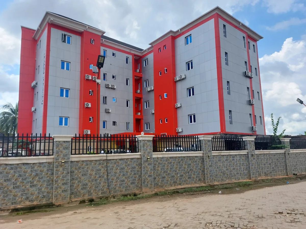 Limoh Suites — photo