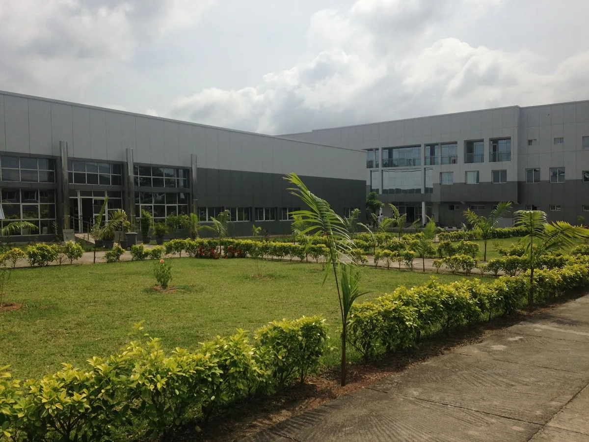 Baze University photo 2