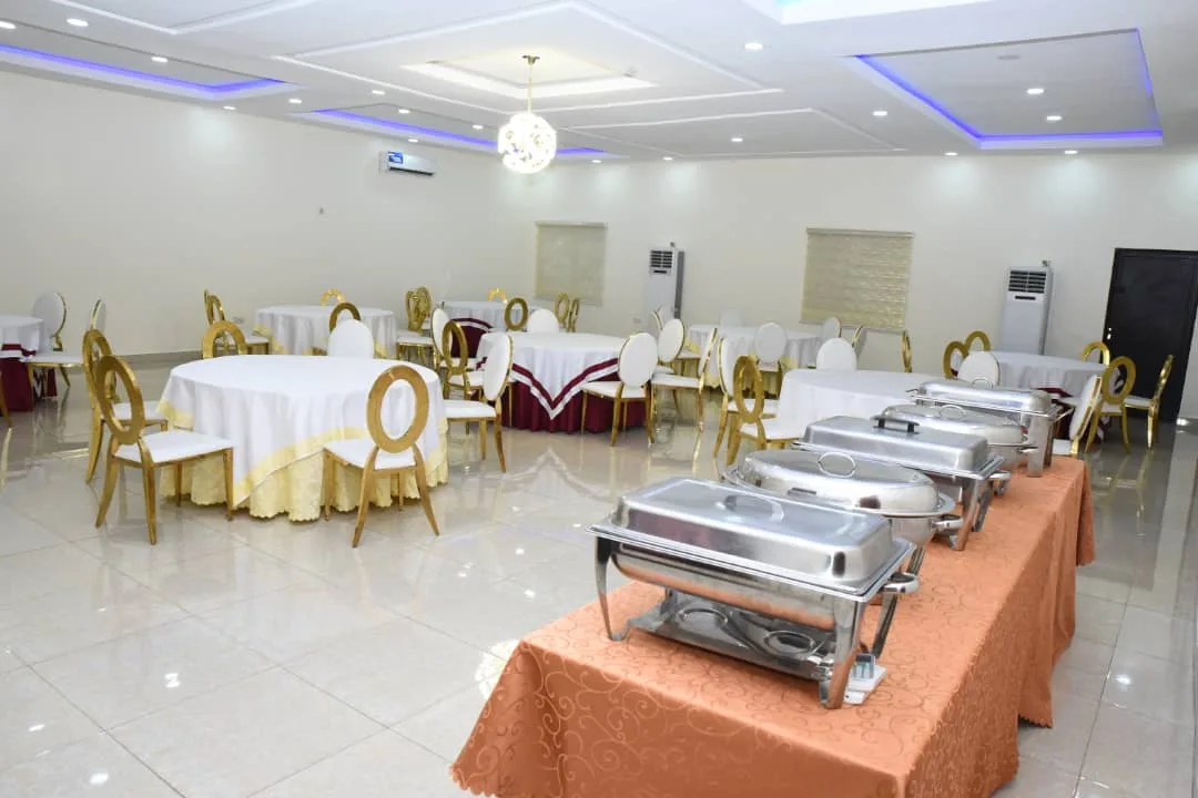 Le Ville Restaurant & Event Centre Ibadan — photo