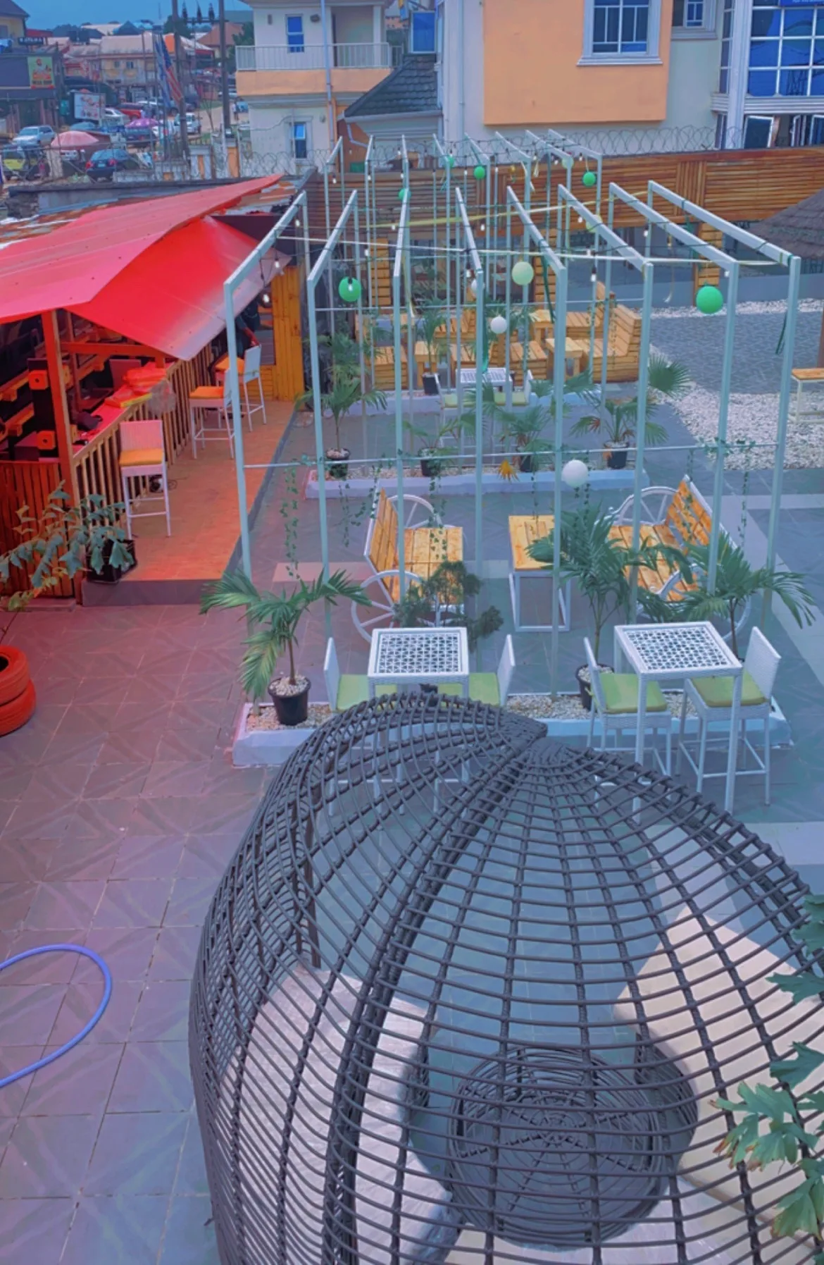 California Owerri — photo