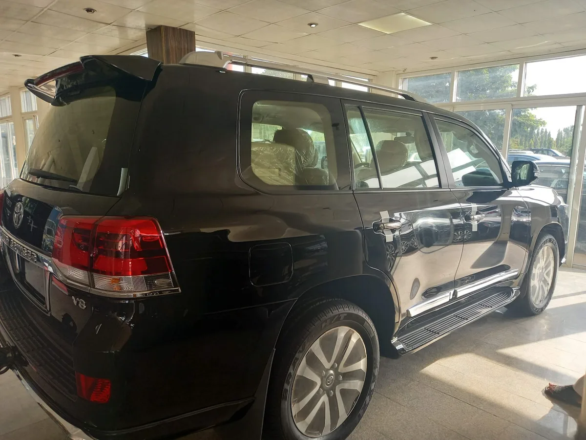Kefiano Autos photo 2