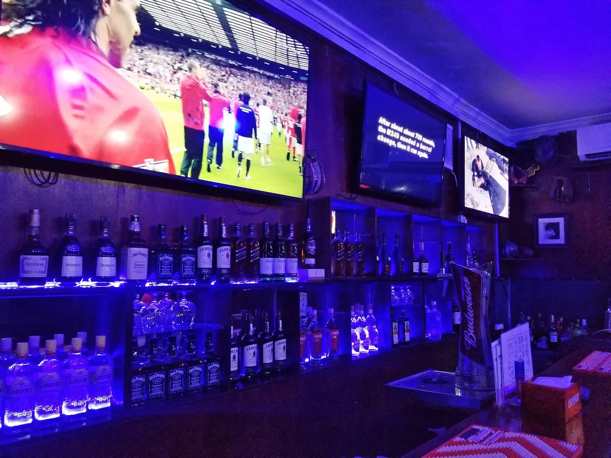 The Long Bar Lagos - Restaurant & Sport Bar — photo