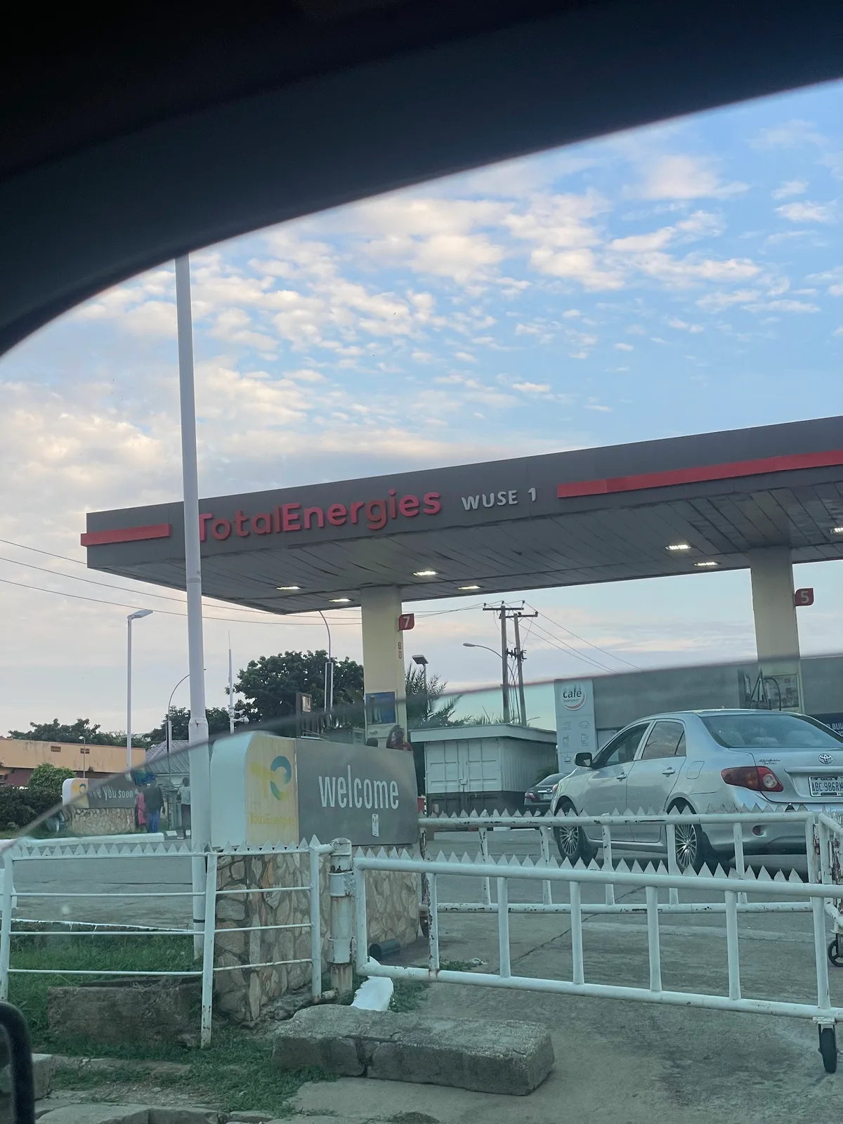 Total Filling Station — photo