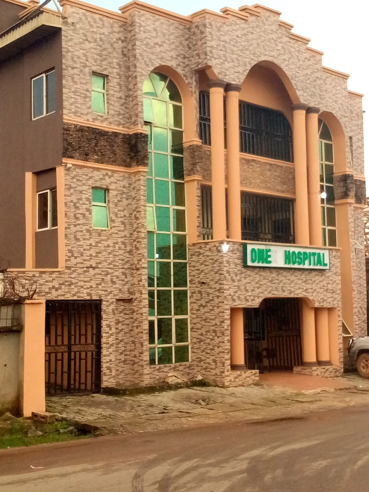 Owen Hospital — photo