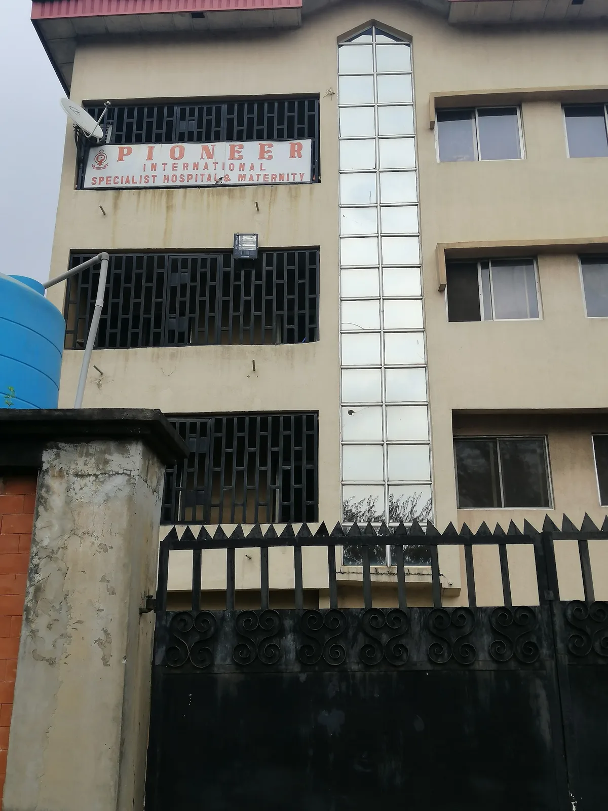 Pioneer International Specialist Hospital And Maternity — photo