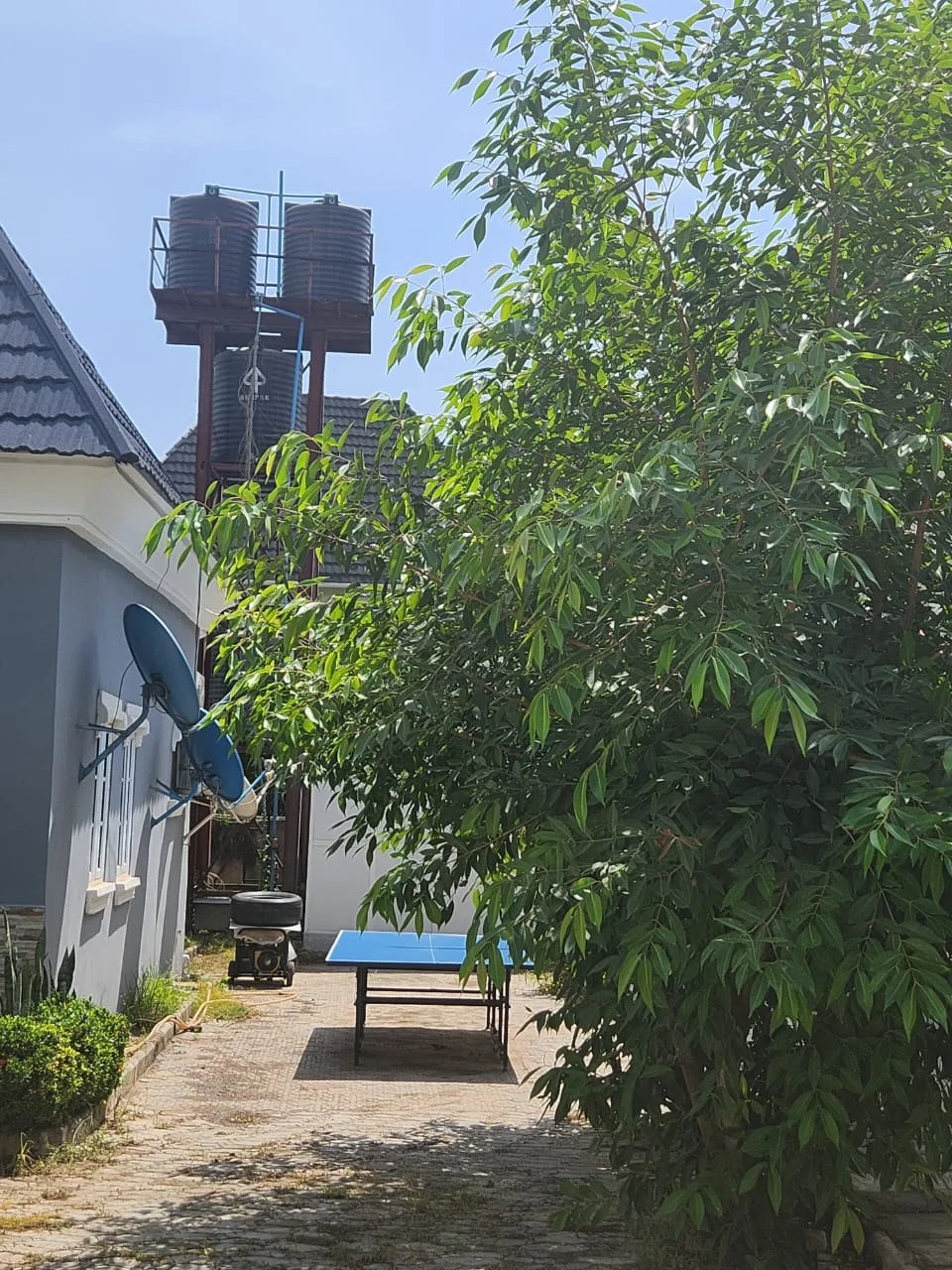 Stone House Apartmen - Holiday Rental Short Term apartments in Gwarinpa Abuja, FCT Nigeria — photo