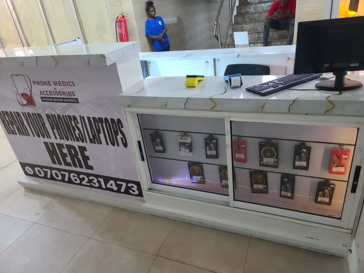 Phone Medics + Accessories Ogudu GRA — photo