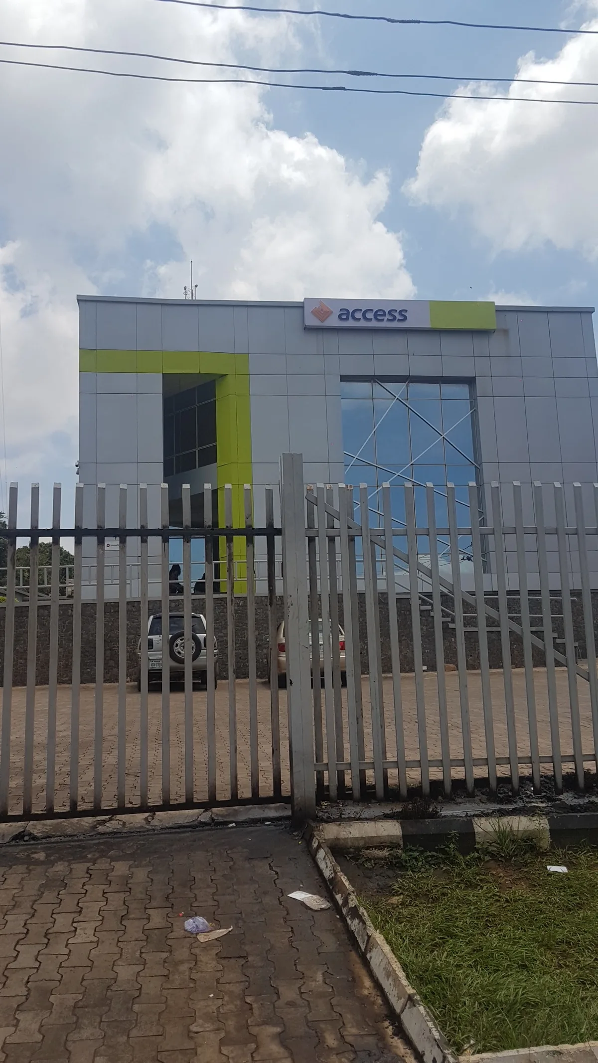 Access Bank Plc Enugu, Okpara Avenue — photo