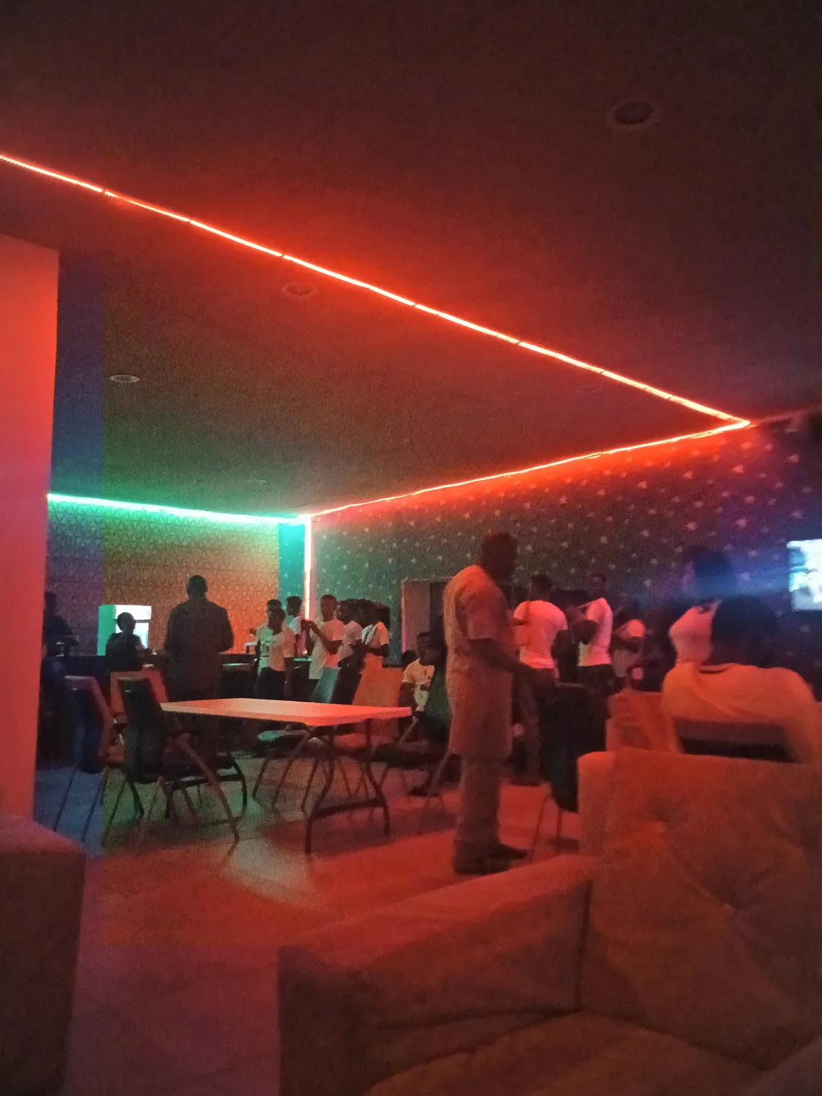 LAH Kitchen And Lounge — photo