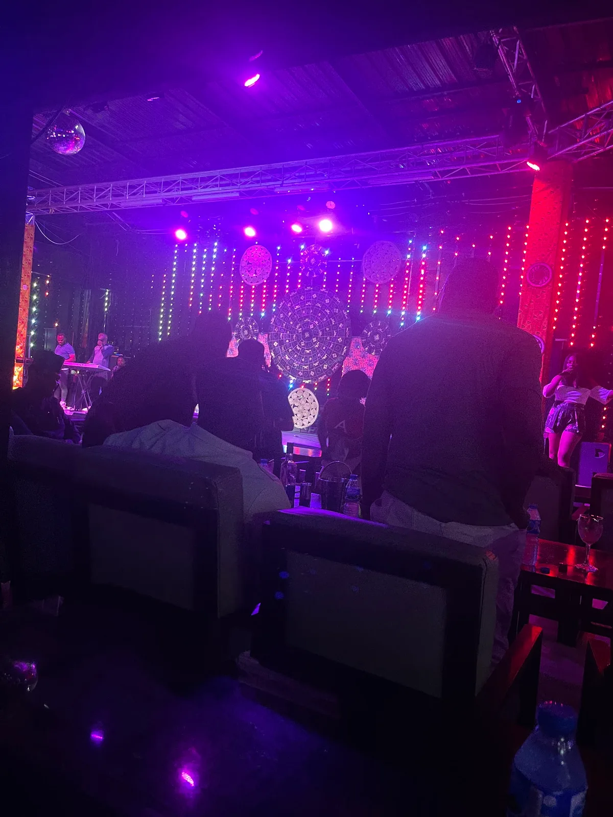 Blake Resort - Restaurant, Live music Lounge and Bistro - Garki Abuja — photo