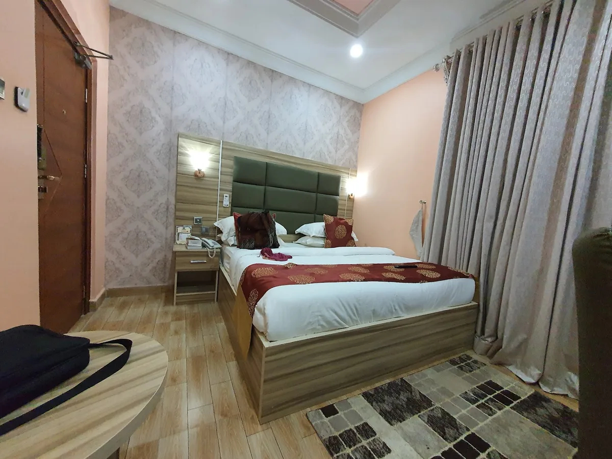 Mozida Suites photo 5