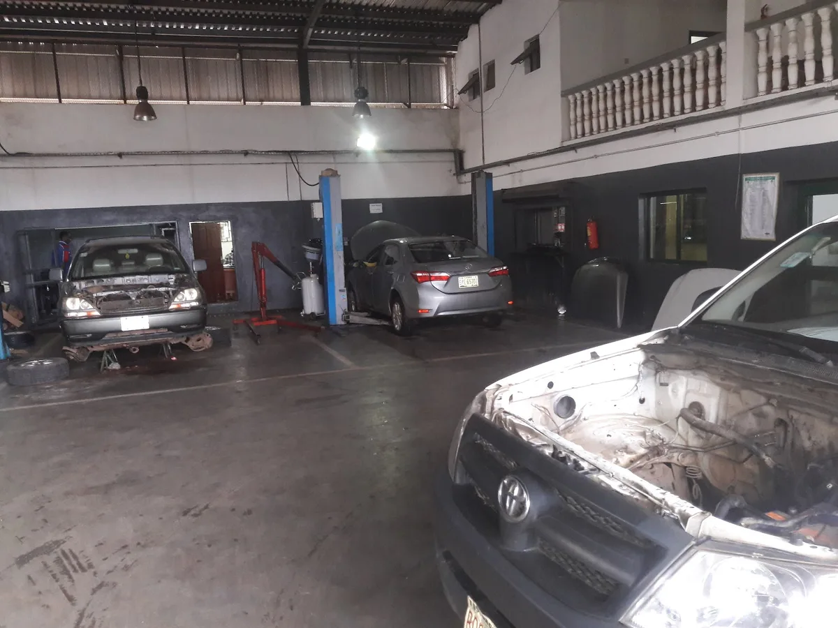 Kojo Motors Toyota Workshop — photo