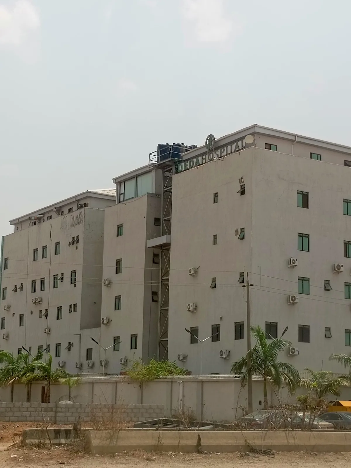 DEDA Hospital photo 4