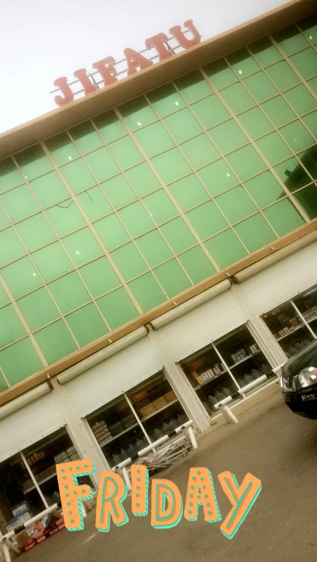 Jifatu Supermarket — photo