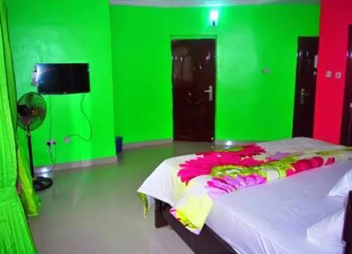 Intelligent Plus Hotel and Suites photo 3