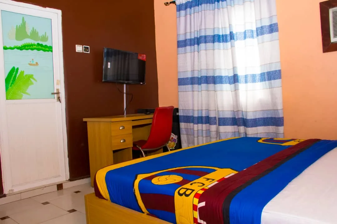 Intelligent Plus Hotel and Suites photo 6