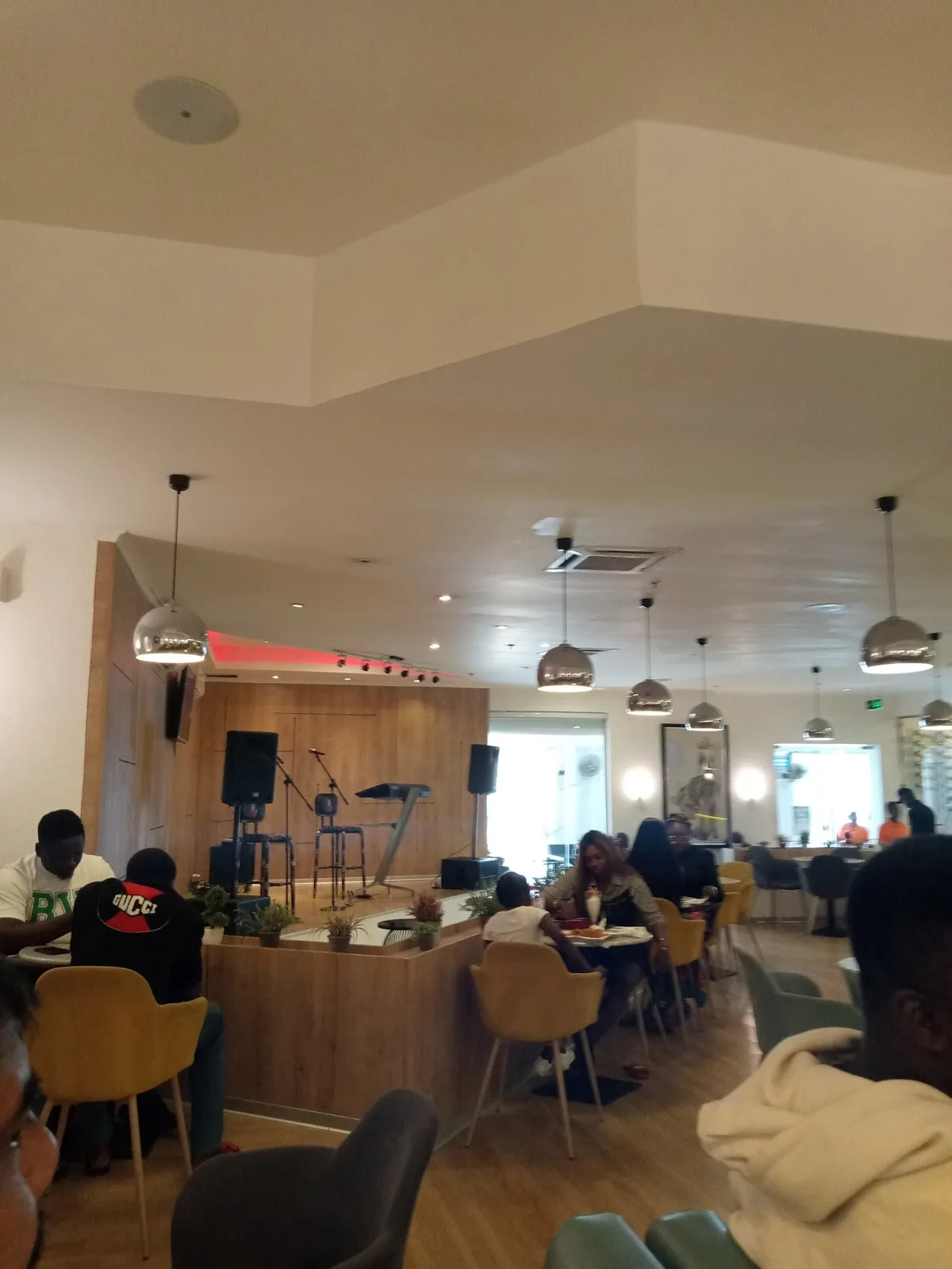 TEMPLE SPORT BAR — photo