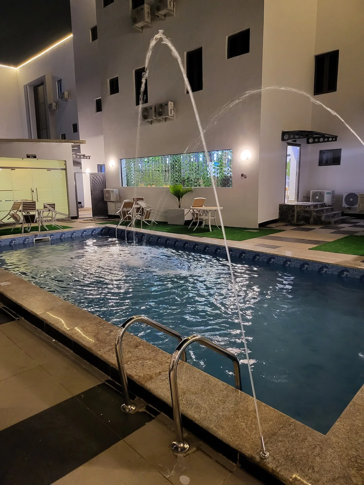 Tranquila Hotels and Suites photo 3