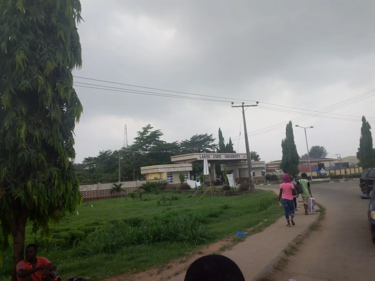 Lagos State University Campus photo 6