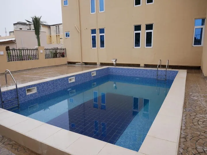Sarina Suites and Apartments photo 4
