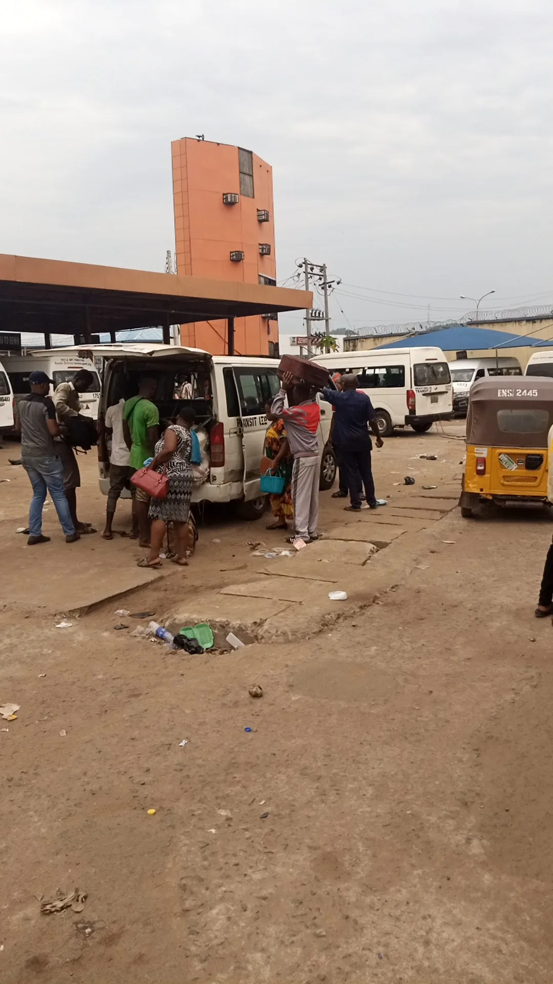 Peace mass transit — photo