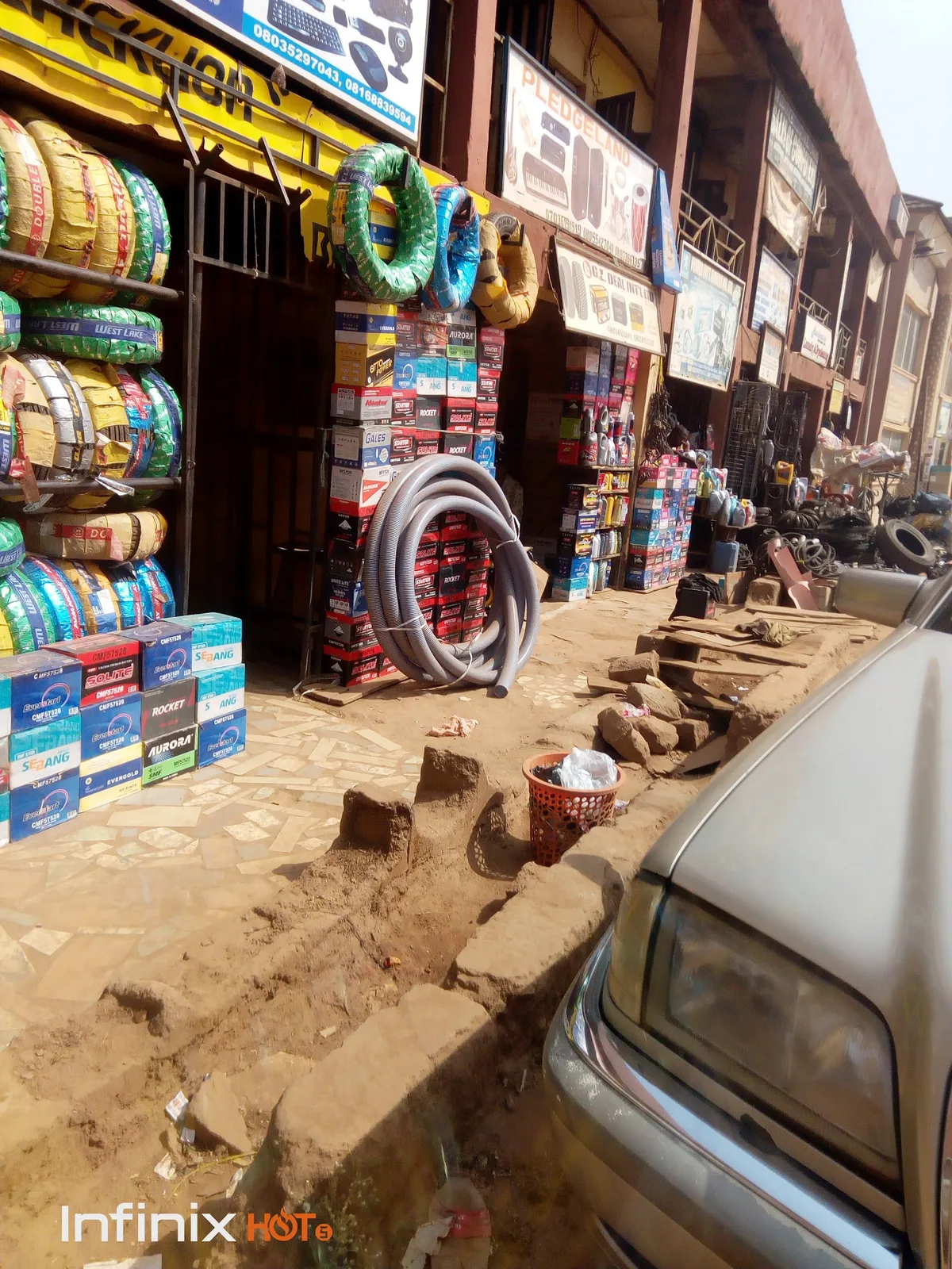 Nyanya Market — photo