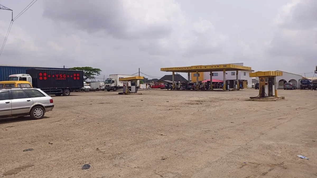ANAYO CHUKWU OIL& GAS — photo