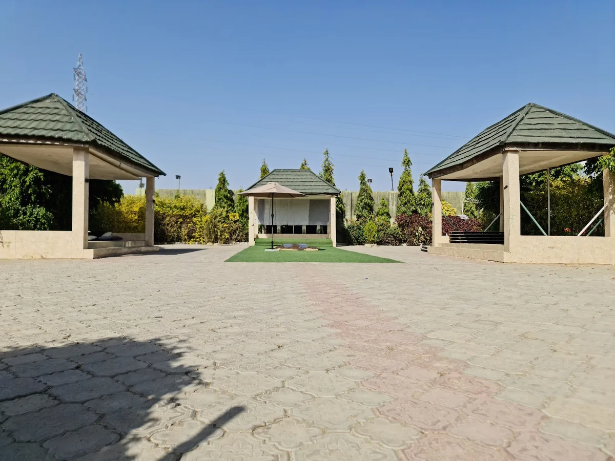 KANAWA PARK — photo