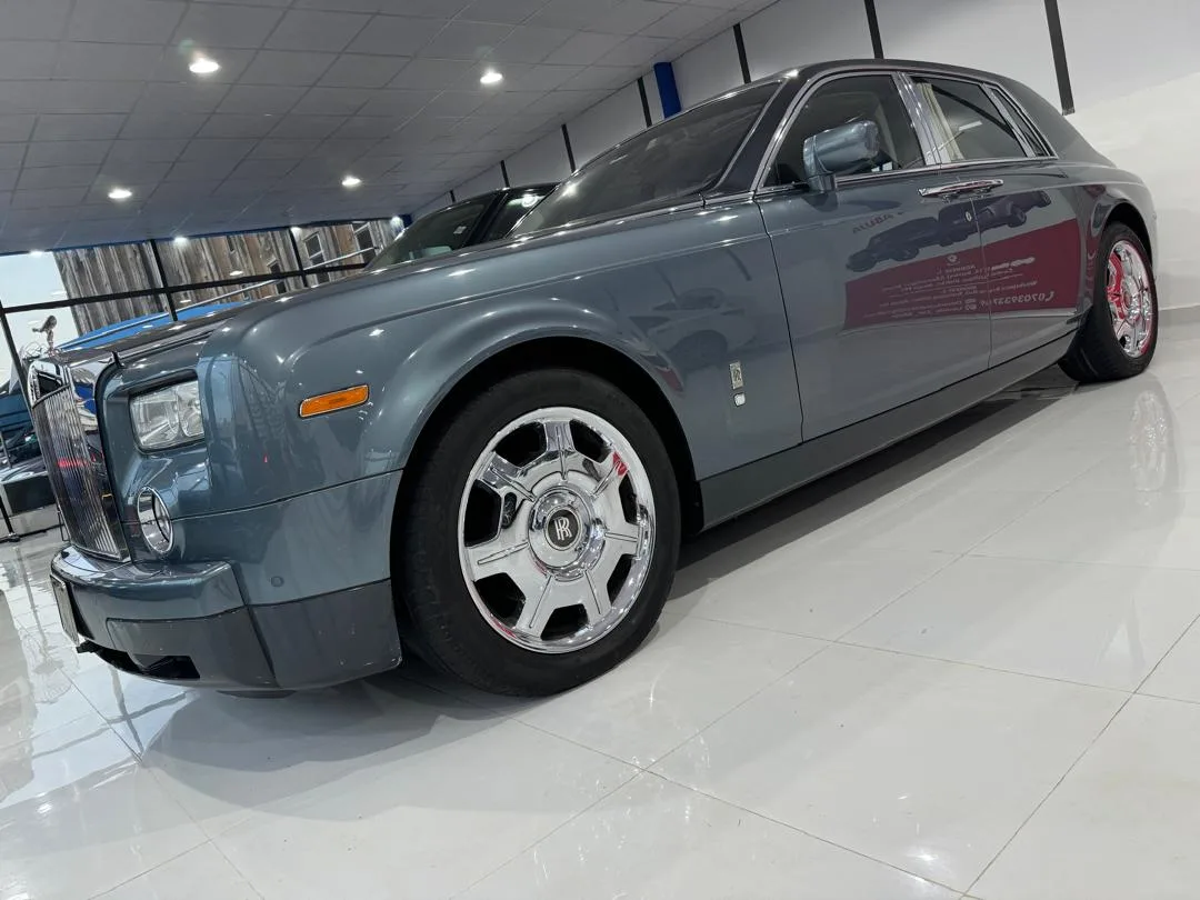 I-SQUARE AUTOS LTD photo 3